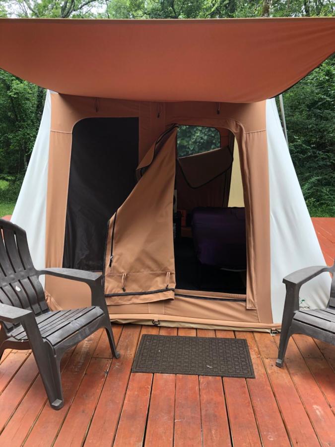 Glampin' In Style-Broken Bow Hotell Eksteriør bilde