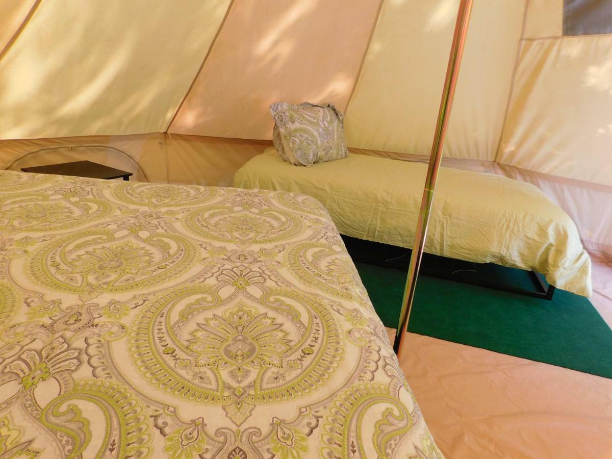 Glampin' In Style-Broken Bow Hotell Eksteriør bilde