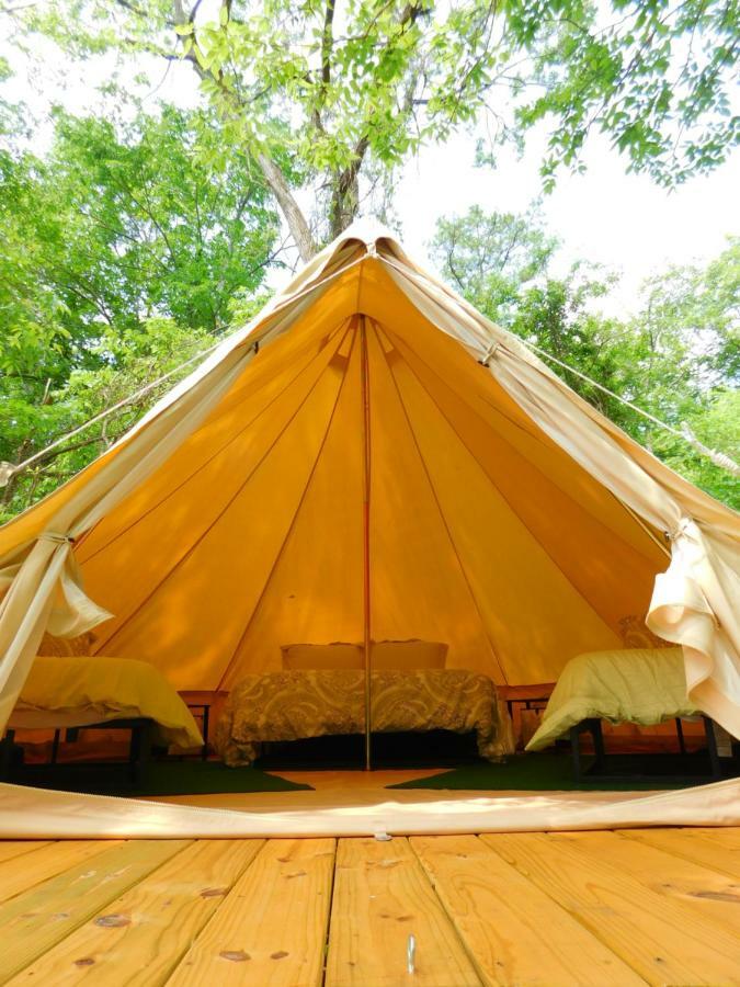 Glampin' In Style-Broken Bow Hotell Eksteriør bilde