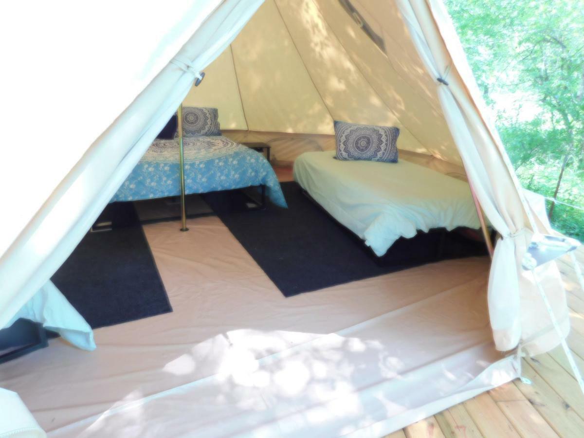 Glampin' In Style-Broken Bow Hotell Eksteriør bilde