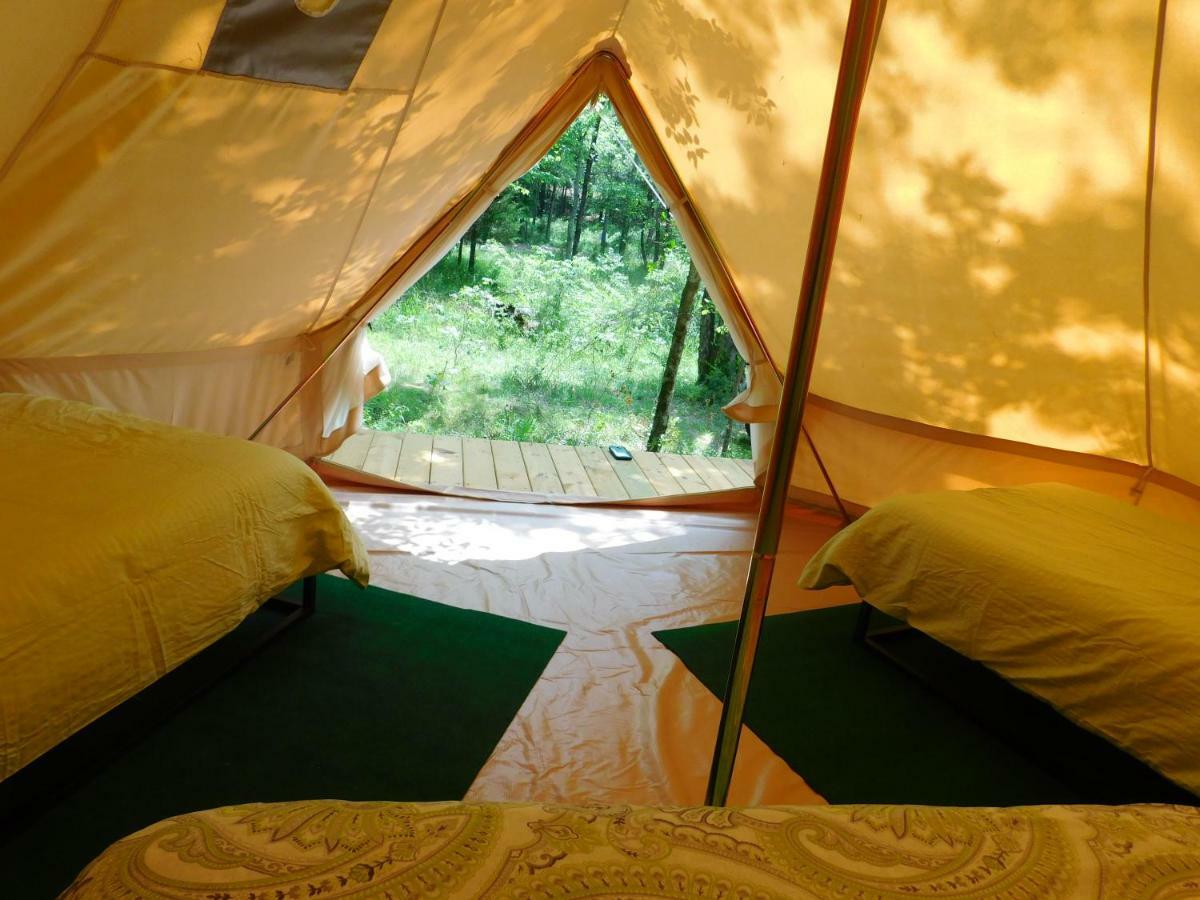 Glampin' In Style-Broken Bow Hotell Eksteriør bilde