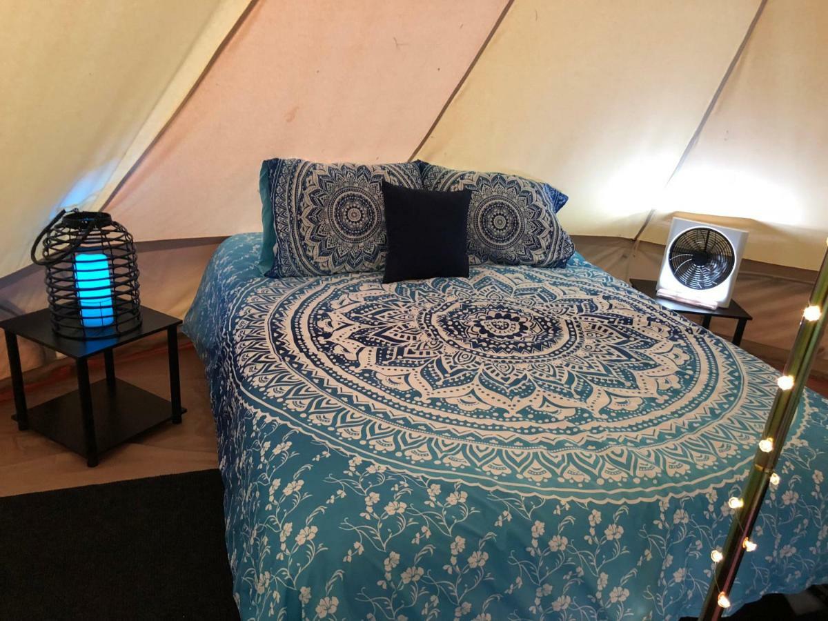 Glampin' In Style-Broken Bow Hotell Eksteriør bilde