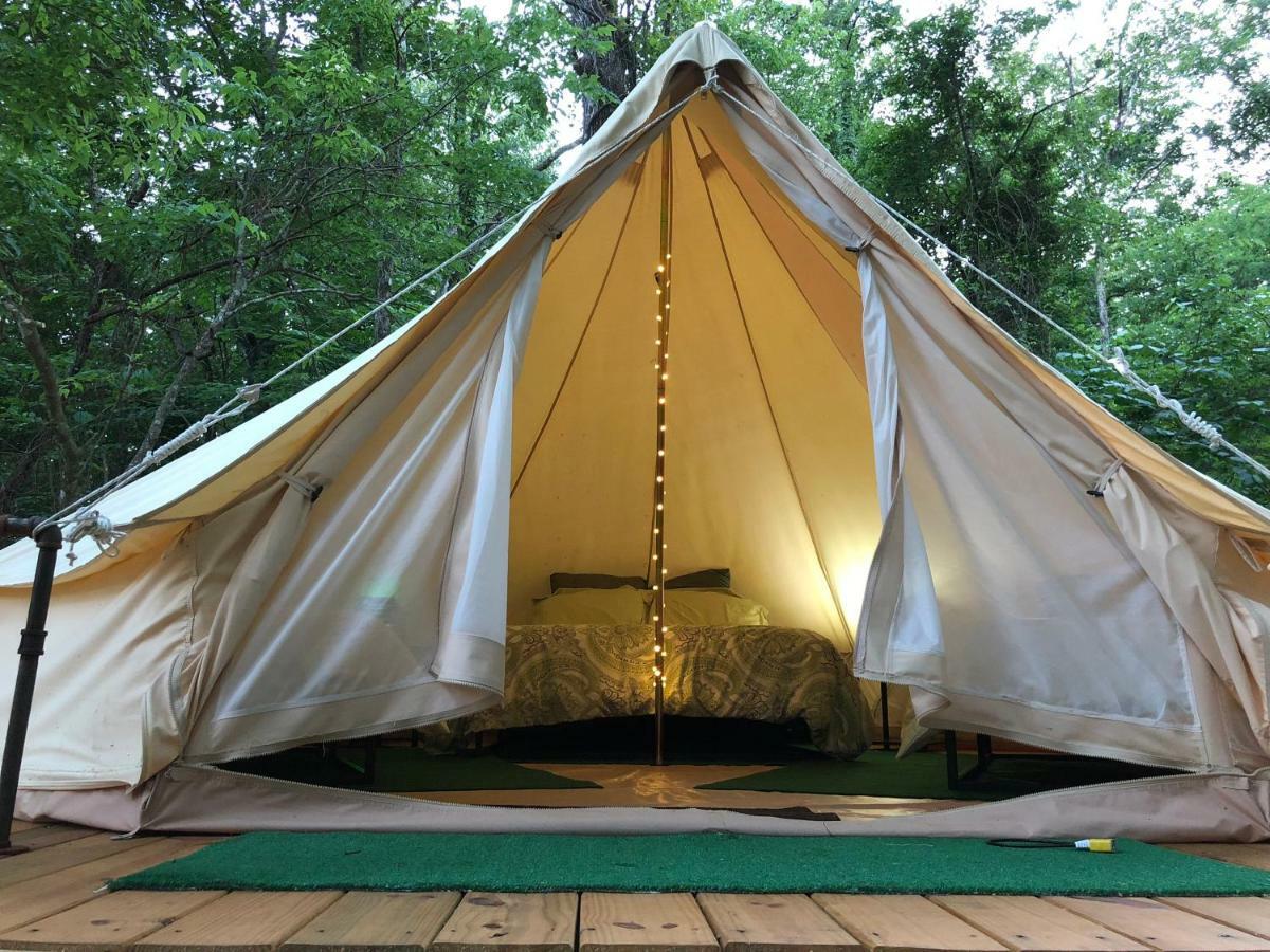Glampin' In Style-Broken Bow Hotell Eksteriør bilde